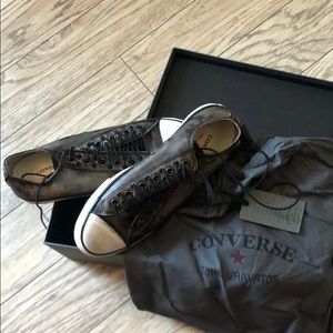 Converse John Varvatos Leather 7.5 unisex 9.5 wms